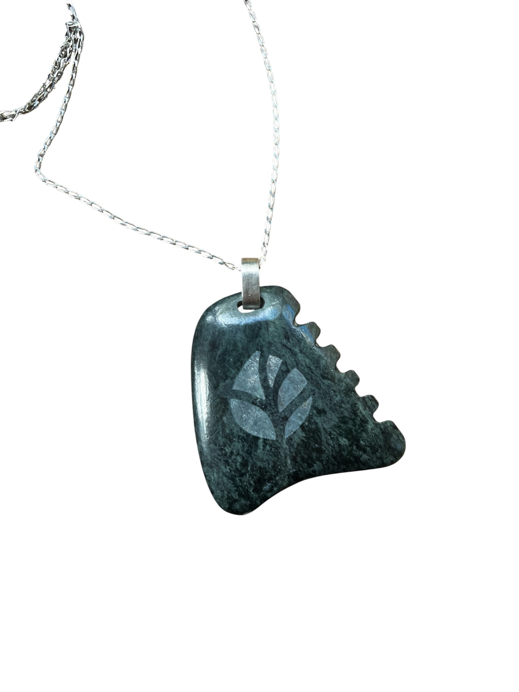 JOYA GUA SHA DE JADE